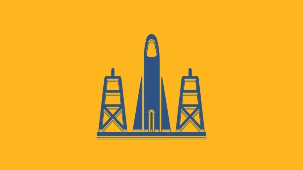 オレンジ色の背景に隔離された宇宙港のアイコンからブルーロケットが発射されます 宇宙でロケットを発射する 4Kビデオモーショングラフィックアニメーション — ストック動画