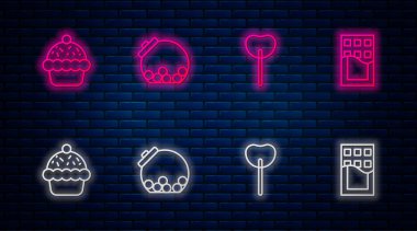 Sıralı cam kavanoz, içinde şeker, lolipop, kek ve çikolata olsun. Tuğla duvarda parlayan neon simgesi. Vektör.