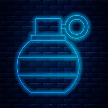 Parlayan neon hattı el bombası ikonu tuğla duvar arkasında izole edildi. Bomba patlaması. Vektör.