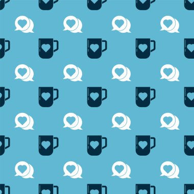 Kahve fincanını, kalbi ve kalbi konuşma baloncuğuna koy. Vektör.