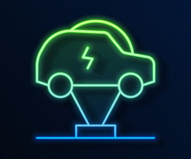 Parlak neon hattı elektrikli araba ve elektrik kablosu şarj ikonu mavi arka planda izole edildi. Yenilenebilir ekolojik teknolojiler. Vektör