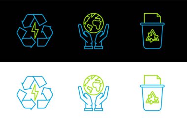 Geri dönüşüm sembolü, batarya ve Dünya 'nın simgesini tutan insan eli ile geri dönüşüm kutusunu ayarla. Vektör