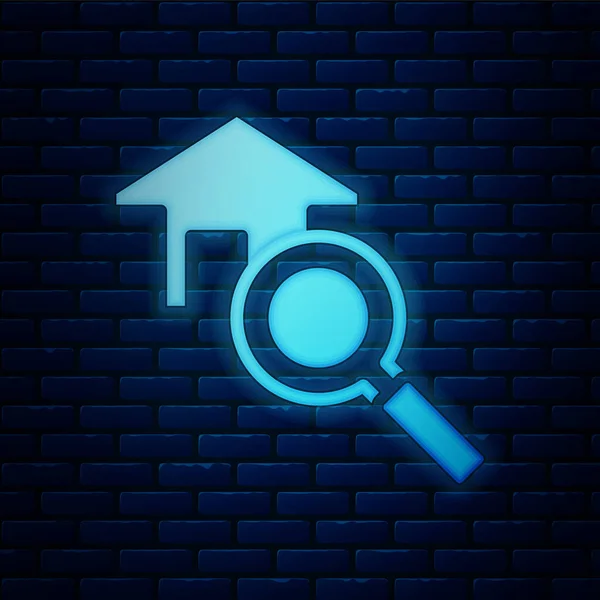 明亮的霓虹灯搜索房屋图标隔离在砖墙背景 在放大镜下房子的房地产标志 — 图库矢量图片