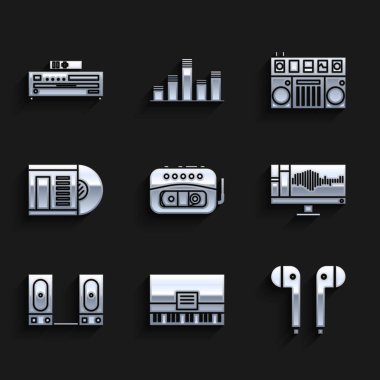 Müzik teybi, Piyano, Hava kulaklıkları, Ses veya Ses kaydedici monitörü, Stereo hoparlörü, Vinil disk, DJ müzik çalmak ve CD simgesini karıştırmak için uzaktan kumanda. Vektör