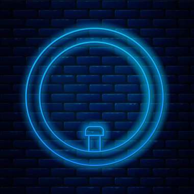 Parlak neon çizgili bisiklet tekerleği simgesi tuğla duvar arka planında izole edilmiş. Bisiklet yarışı. Tekerlek havası. Spor malzemeleri. Vektör.