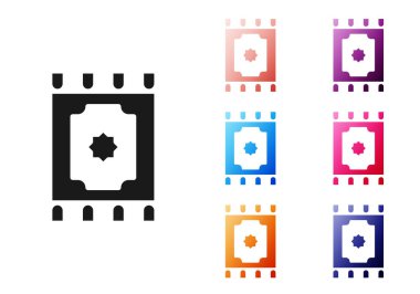 Beyaz arka planda izole edilmiş siyah geleneksel halı kültürü ramazan Arap kutlama ikonu. Simgeleri renklendirin. Vektör