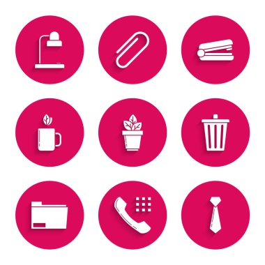 Çiçekleri saksıya koy, telefon ahizesi, kravat, çöp kutusu, belge klasörü, çay yaprağı, ofis zımbası ve masa lambası ikonu. Vektör