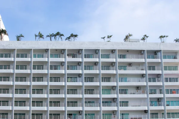 Den Vita Herrgården Pattaya Stranden Thailand Kondominium För Resenärer Bostäder — Stockfoto