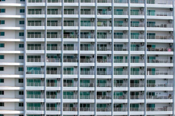 Fehér Kúria Blokk Pattaya Strand Thaiföldön Lakóház Utazók Számára Lakóház — Stock Fotó