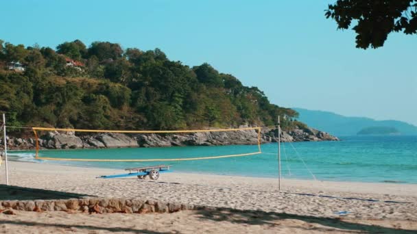Cancha Voleibol Con Impresionantes Vistas Mar Soleado Día Verano Concepto — Vídeo de stock