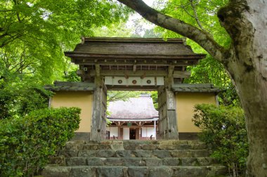 The temple gate and the stairways of Jakkou-In temple.  Kyoto Japan
