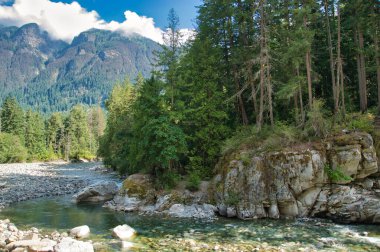 Hope Nicola Vadisi manzarası. Coquihalla Kanyonu İl Parkı. BC Kanada
