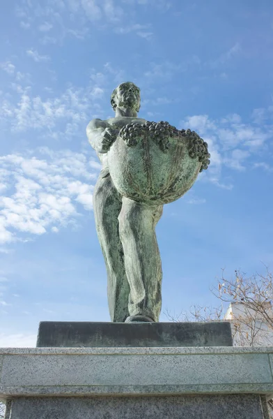 Almendralejo Hiszpania Stycznia 2020 Pomnik Vintagera Rzeźbione Przez Diego Garrido — Zdjęcie stockowe