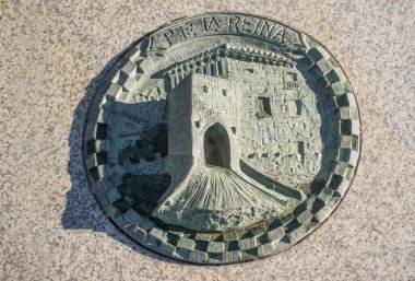 Leon City, İspanya 'daki San Marcos Manastırı. St. James haccındaki önemli kasabaların madalyonu, Puente de la Reina