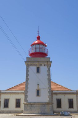 Cabo Sardao Deniz Feneri, Portekiz 'in Alentejo bölgesinin batısında yer almaktadır.