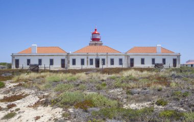 Cabo Sardao Deniz Feneri, Portekiz 'in Alentejo bölgesinin batısında yer almaktadır.