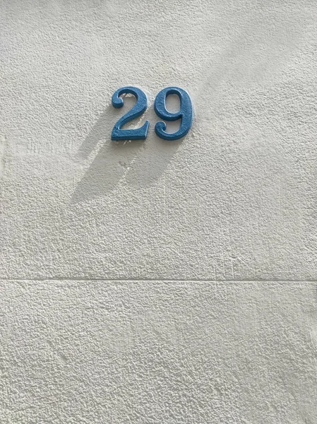 Casa Número Ferro Pintado Azul Sobre Parede Casas Com Conceito — Fotografia de Stock