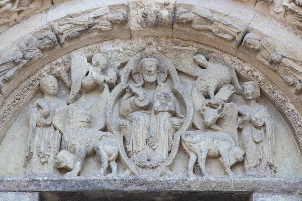 San Miguel Kilisesi portalı. Estella-Lizarra kasabası, Navarre, Kuzey İspanya. Tympanum