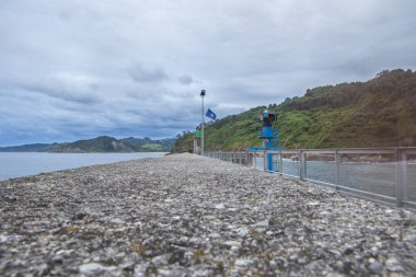 Tazones, İspanya 'nın Asturian Sahili' nin en güzel köylerinden biri. Somut dalgalar