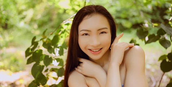 Primer Plano Retrato Aire Libre Hermosa Joven Mujer Asiática China — Foto de Stock