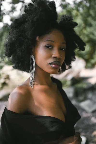 Foto Mode Foto Close Beautiful Young African American Black Woman — Stok Foto