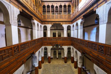 Fas 'ta. Fez. Tarihi Nejjarine Ahşap Sanatlar ve El Sanatları Müzesinin İçi