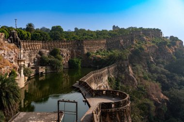 Hindistan. Rajasthan. Chittorgarh. Chittor Kalesi 'nin Gaumukh Barajı. 