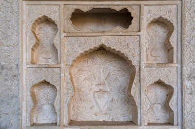 Hindistan. Rajasthan. Jaipur. Amber Kalesi. Yardım dekorasyonunun ayrıntıları