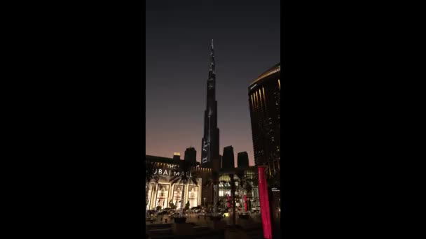 Dubai Mall Mit Dem Burj Khalifa Hintergrund Leitartikel Vom Januar — Stockvideo