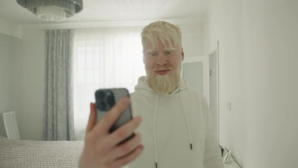 Bearded Cheerful Tall Albino Man Having Video Conference Smartphone Walking — Stock Video