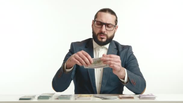 Dristig Handling Trodsighed Mod Materialisme Forretningsmand Flådedragt Tårer Hundrede Dollar – Stock-video