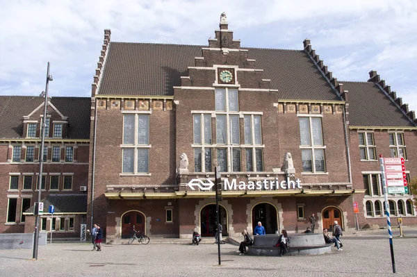 Maastricht Holandia Października 2022 Wejście Dworca Kolejowego Maastricht — Zdjęcie stockowe