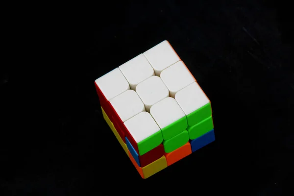 Cubo Aislado Backgorund Negro — Foto de Stock