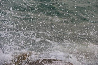 Rayong Tayland 11 Mart 2023 Rayong sahilinde kum ve mavi gökyüzü Rayong Tayland 'da bulut ile