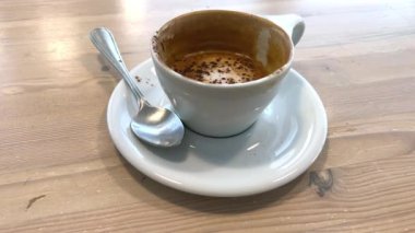  Kahve Tablo kaşık ile
