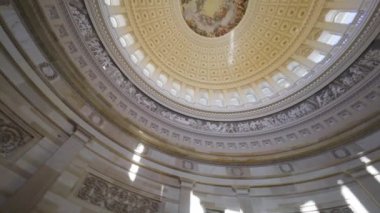  Opera binasının iç manzarası, güzel bir hücre.