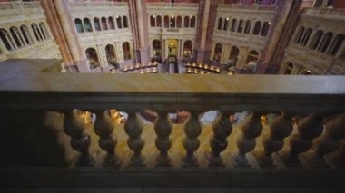 Opera binasının iç manzarası 