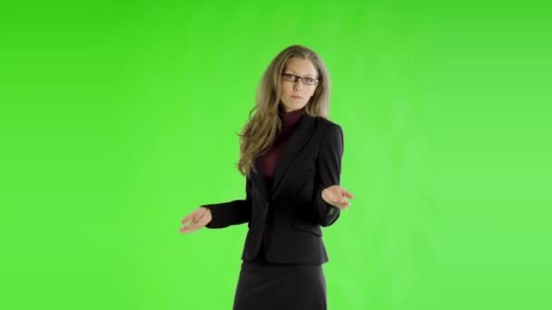Fiatal Gyönyörű Üzletasszony Beszél Zöld Képernyőn — Stock videók