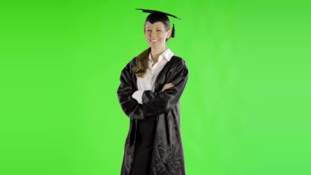 화면에 졸업식 예복을 코카서스 — 비디오