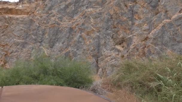 Old Broken Car Road Rock Formations — Stock Video
