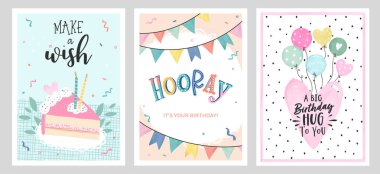 İçinde konfeti, çelenk, pasta ve mumlar olan doğum günü kartpostalları. Davetiyeler, mutlu yıllar. Vektör şablonları kart, poster, el ilanı veya pankart için harikadır