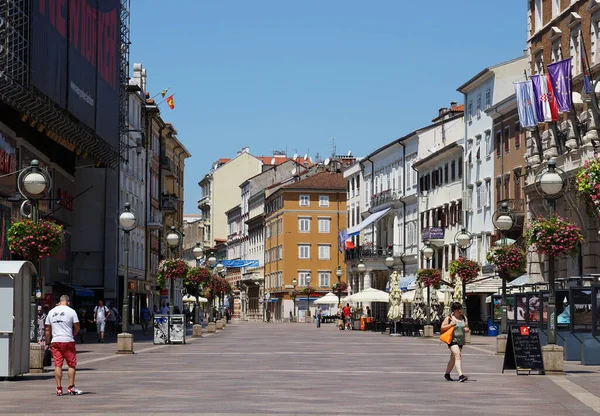 Rijeka Croacia Julio 2023 Calle Principal Más Larga Korzo Ciudad — Foto de Stock