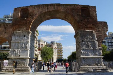 Selanik, Yunanistan, 12 Ekim 2024. Yunanistan 'ın Selanik kentinde Antik Zafer Kemeri Kamara