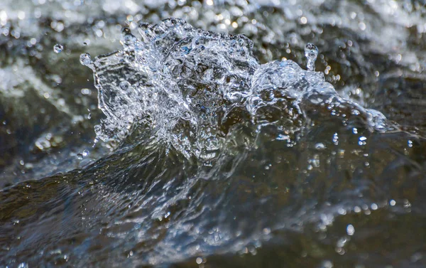 Чиста Джерельна Вода Гірської Річки — стокове фото