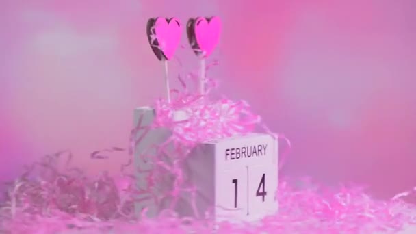 Instalación Metafórica Del Calendario San Valentín — Vídeo de stock