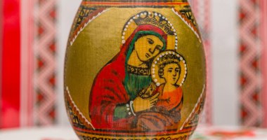 Paskalya, arka plan için boyanmış bir yumurta ile sakin bir hayat.