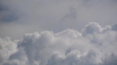 Gök gürültülü bulutların oluşumu