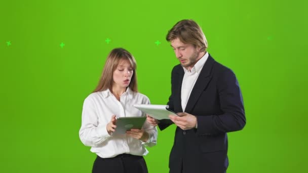 Side View Man Woman Wearing Official Clothes Working Talking Discussing — Stock Video