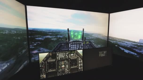 Εικονικό Αεροπλάνο Πλησιάζει Στο Διάδρομο Και Ετοιμάζεται Προσγειωθεί Πιλότοι Πιλοτήριο — Αρχείο Βίντεο