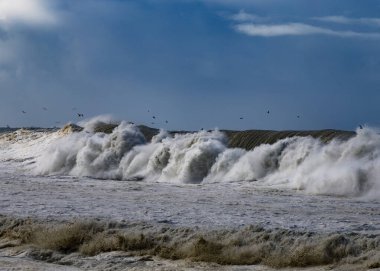 Denizde fırtına, Atlantik Okyanusu.